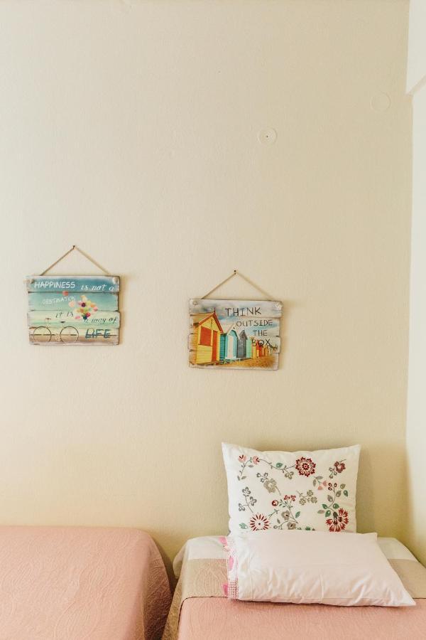 Mary'S Studio Kavála Luaran gambar